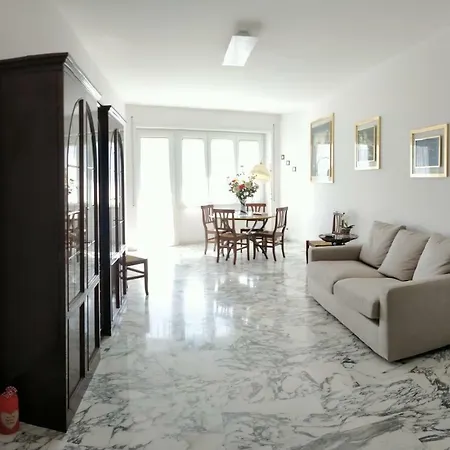 La Casetta Di Nonna Anna - 120 Mq Bright Apartment In Rome-3
